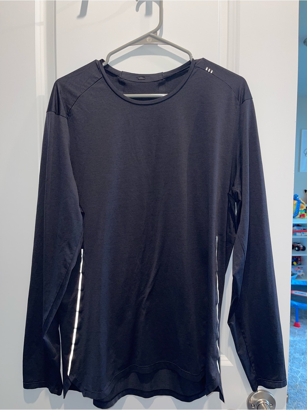 Lululemon long sleeve shirt